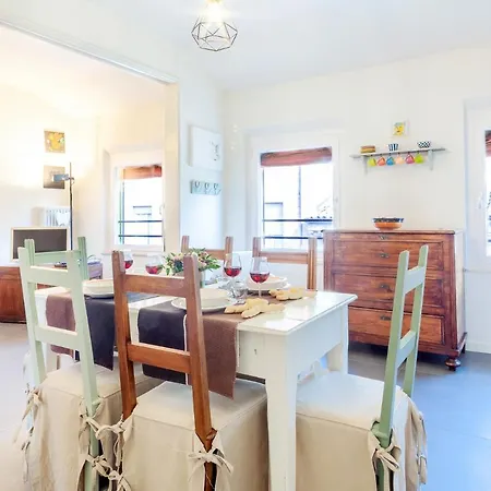 Guesthost - Be My Guest *