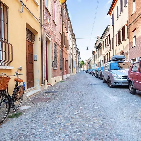 Guesthost - Be My Guest