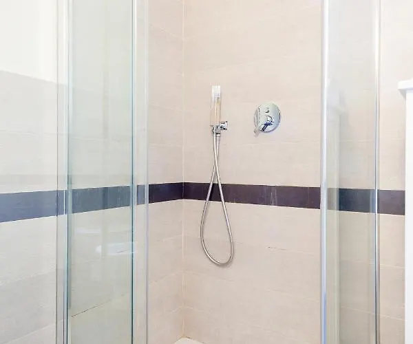 Guesthost - Be My Guest Appartement *